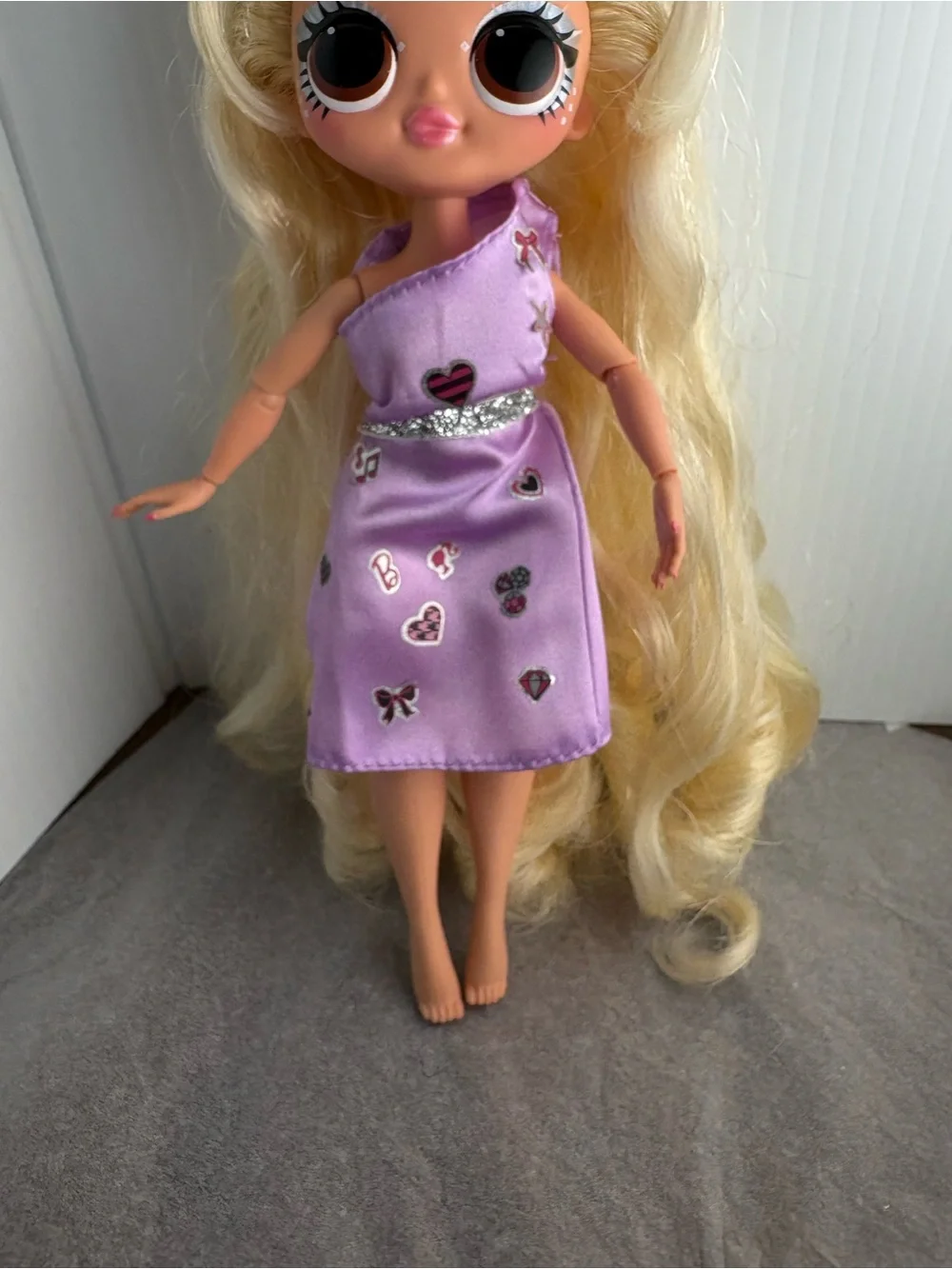 L.O.L. Surprise OMG Fly Gurl Fashion Doll Long Blonde Hair Brown Eyes Dress